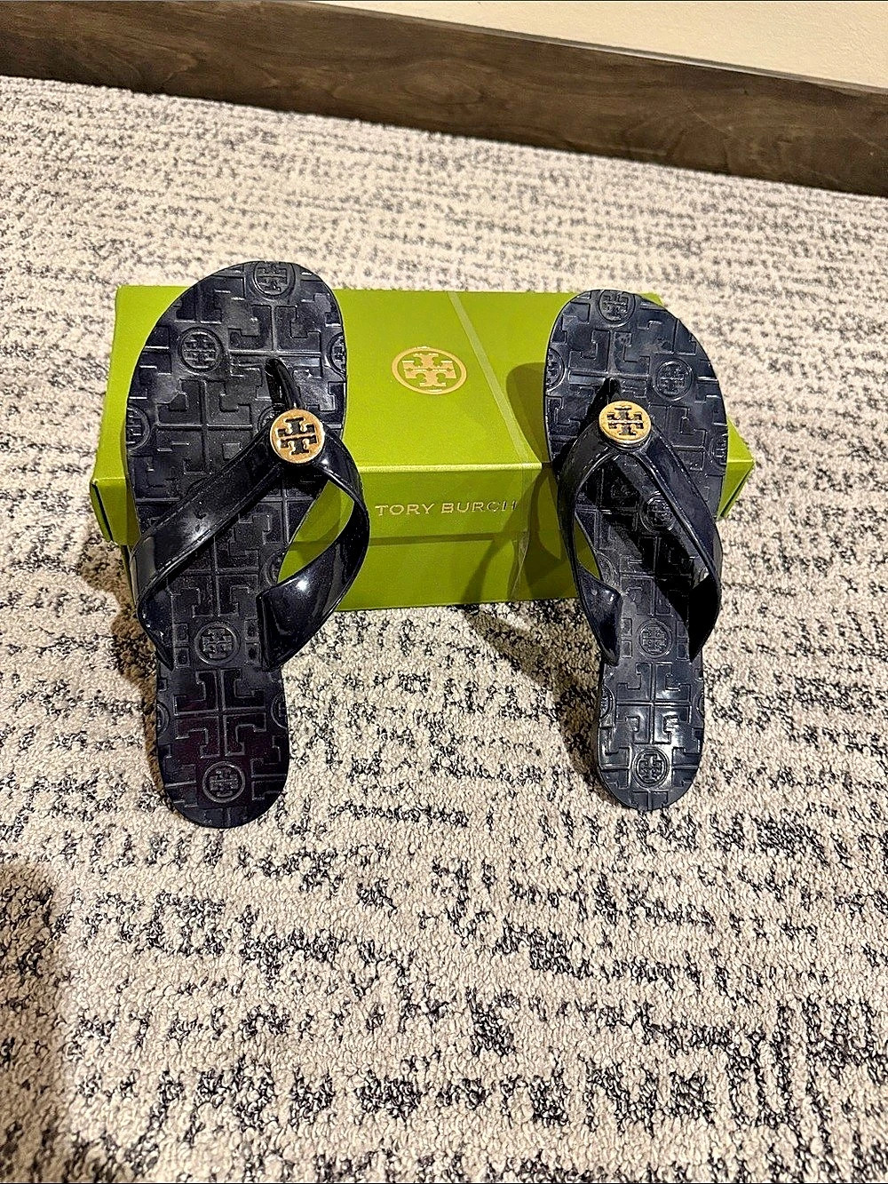 Tory Burch Mini Miller Jelly Thong Sandal Navy Blue size 7